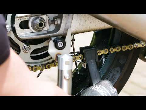 Muc-Off Chain Cleaner Video Example