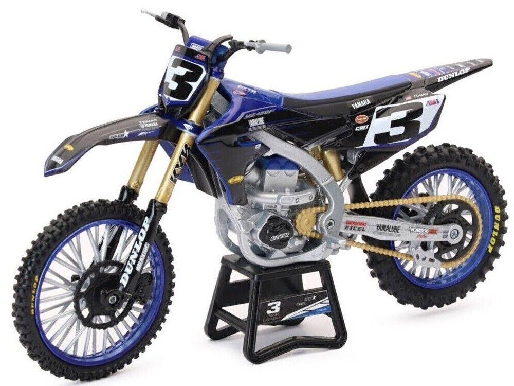 1:12 Eli Tomac #3 Star Racing Yamaha YZF 450 Model (58323)