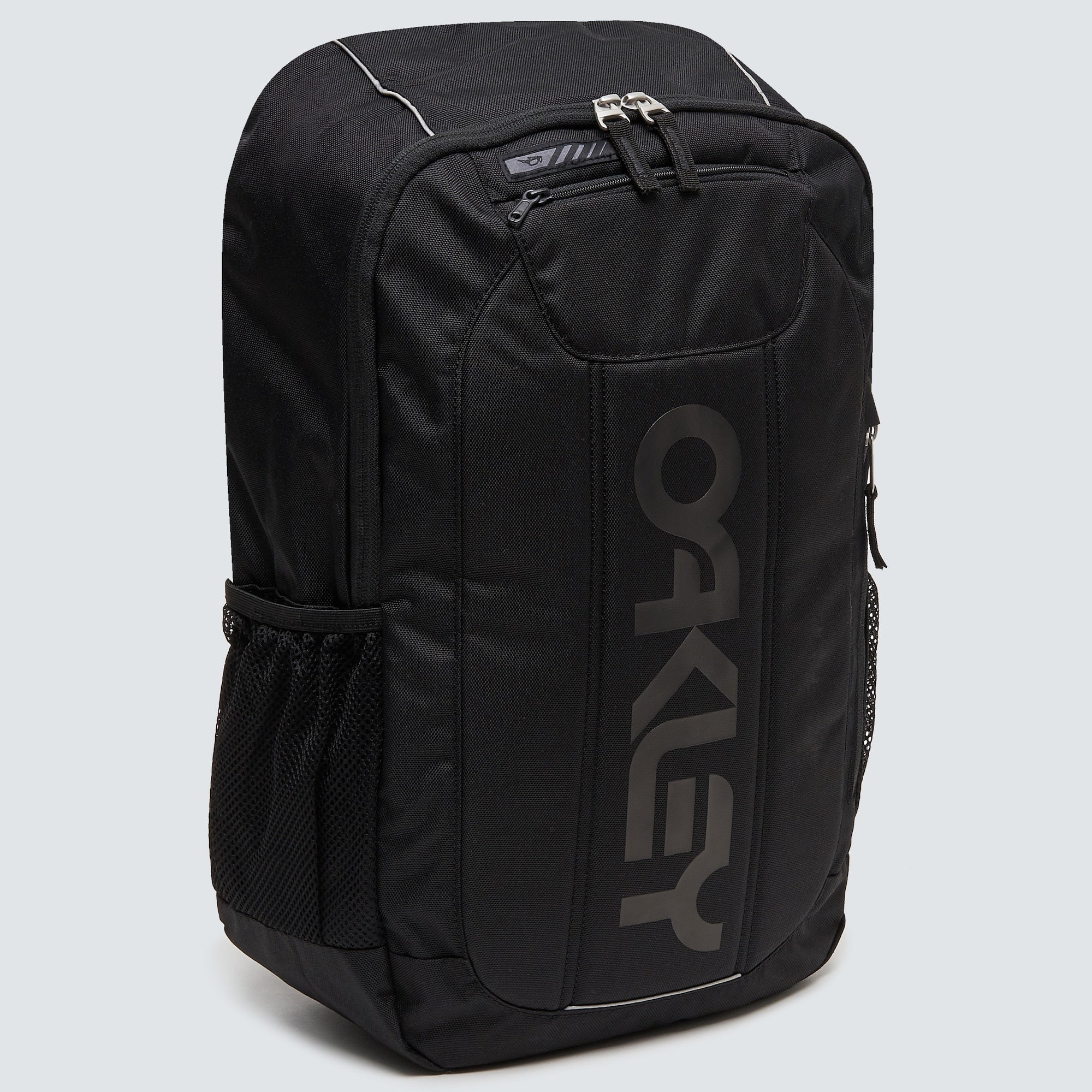 Oakley Enduro 20L 3.0 Backpack (Blackout)
