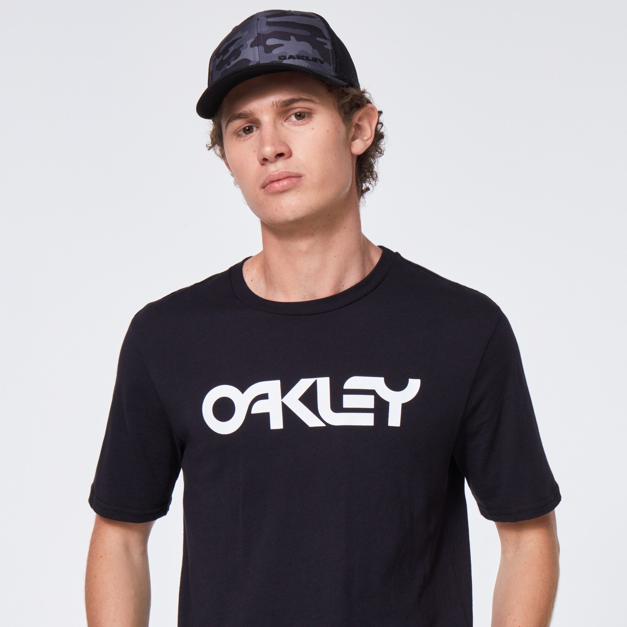 Oakley Mark II T-Shirt (Black/White)