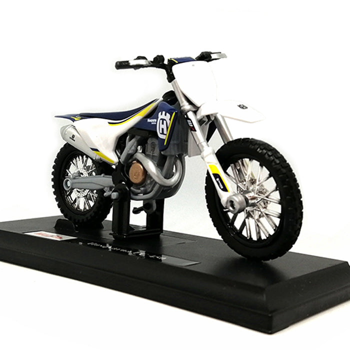 Husqvarna FC450 Toy Model by Bburago (1:18)